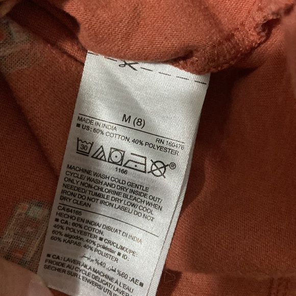 Boys cassette tape print tshirt. Medium-8 - Picture 4 of 4